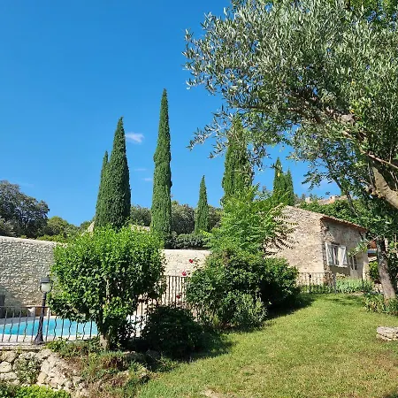 Holiday home Le Mazet, Des Lucioles En Provence Montsegur-sur-Lauzon